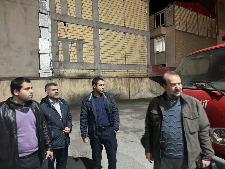 بازدید شبانه و سرزده مدیرکل بازرسی و مشاور ارشد شهردار کرمانشاه به همراه مدیر بازرسی سازمان آتش نشانی از چند ایستگاه آتش نشانی