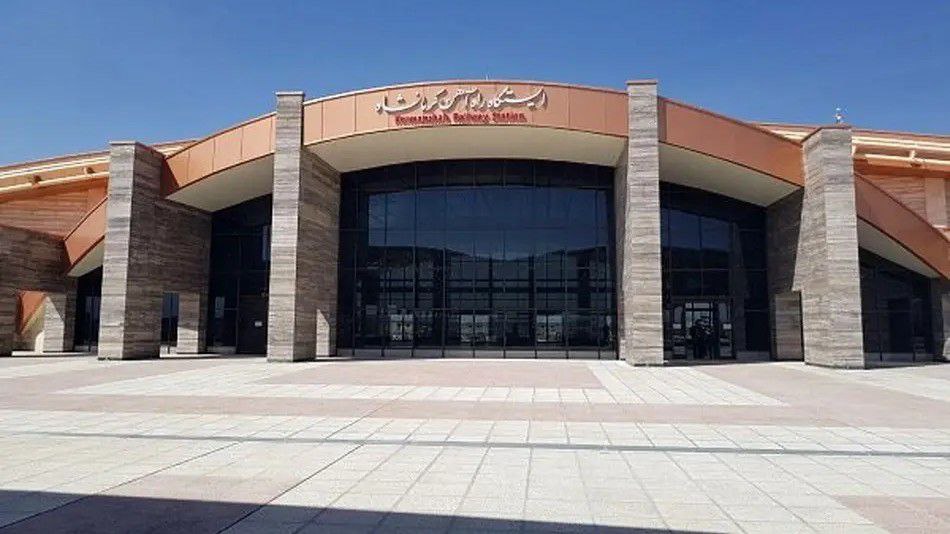 قطار کرمانشاه ـ ملایر، شتاب گرفت