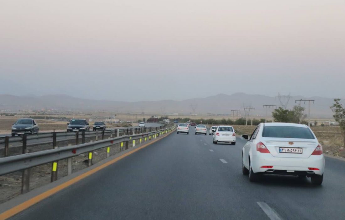 ثبت بیش از ۲۰ میلیون تردد جاده‌ای در کرمانشاه طی یک ماه نخست ۱۴۰۵